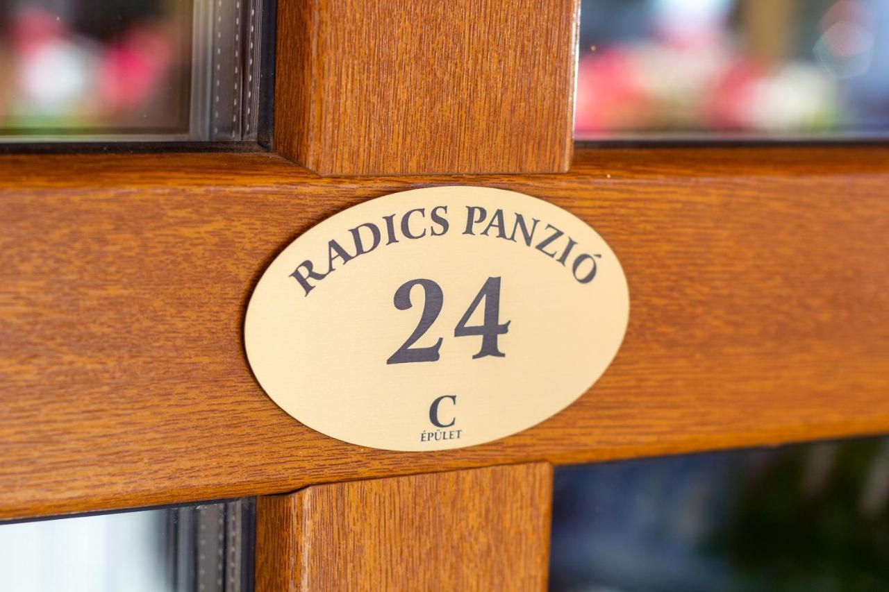 Radics Panzió étterem és Pihenő Központ Pensión