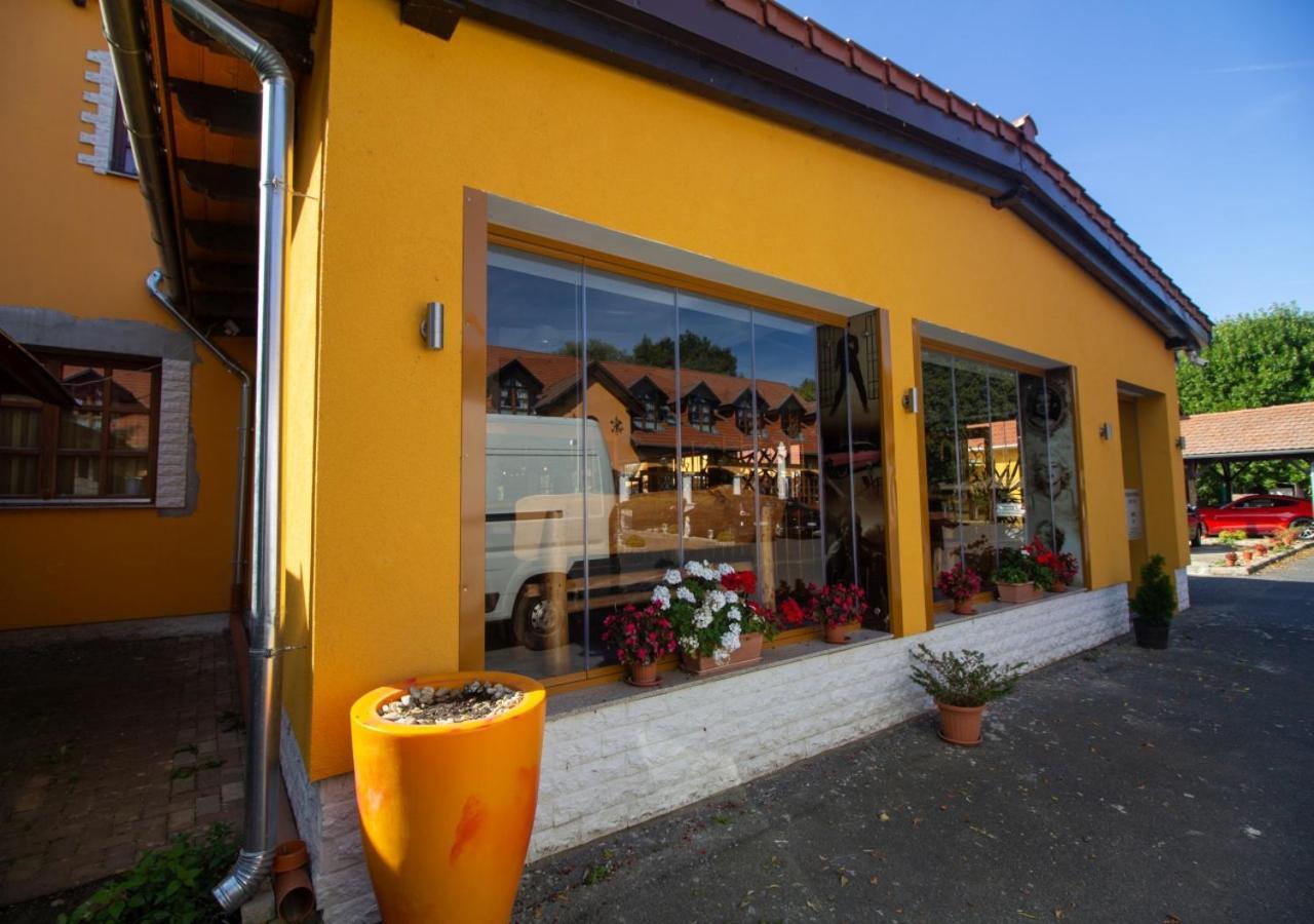 Radics Panzió étterem és Pihenő Központ Pensión Letenye
