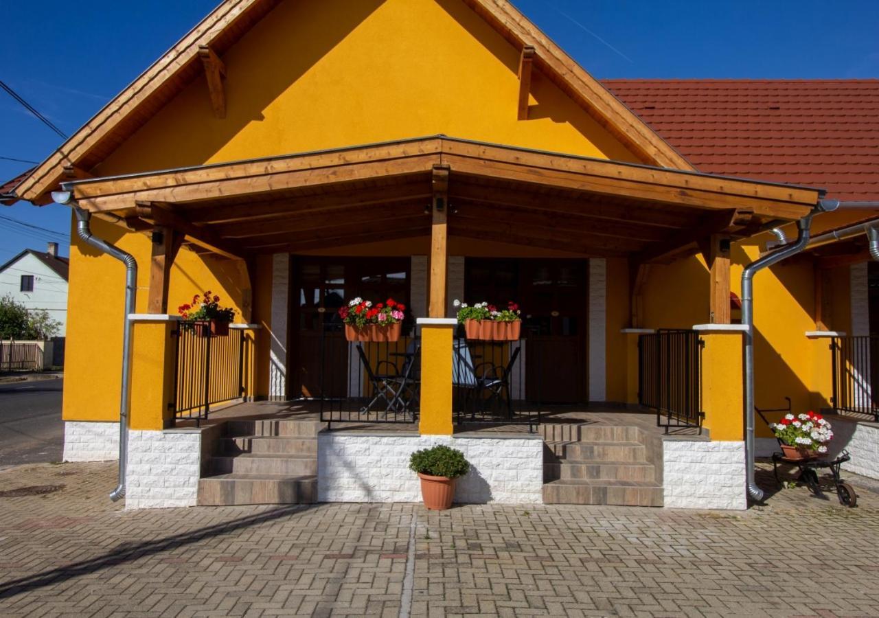 Radics Panzió étterem és Pihenő Központ Pensión